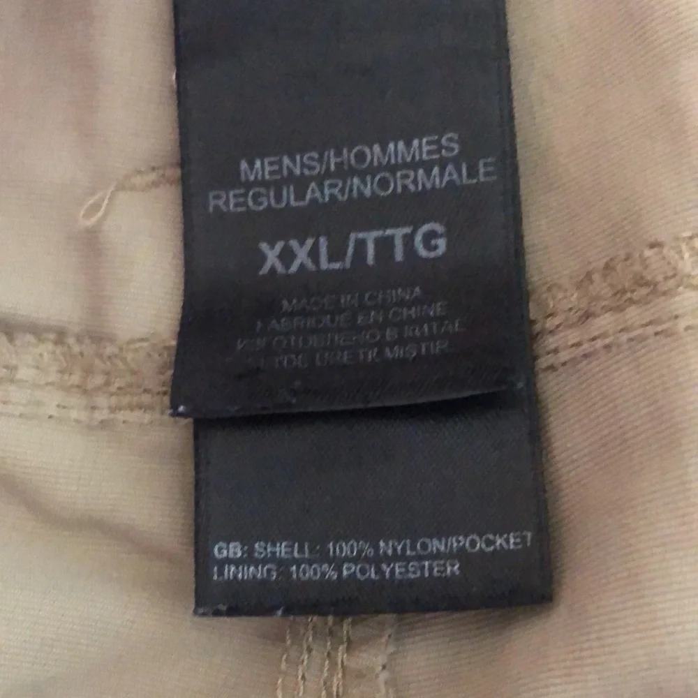 NORTH FACE CARGO SHORTS XXL NYLON NORTH FACE XXL TAN CARGO SHORtS